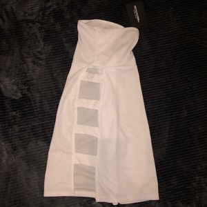 Prettylittlething Dress